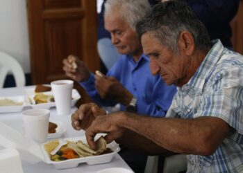 En los comedores sociales se han servido más de 8.5 raciones de alimentos en 2022
