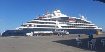 Turistas del crucero Le Bellot conocen atractivos de Guatemala