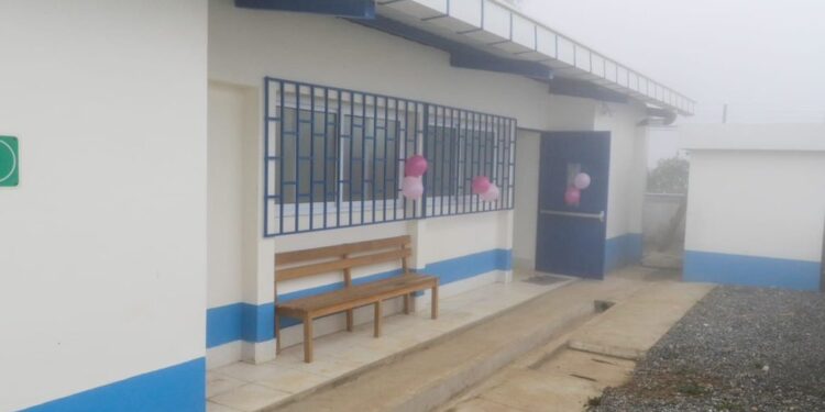 Más de 2 mil habitantes beneficiados con mejoramiento de centro de Salud, en Chiantla