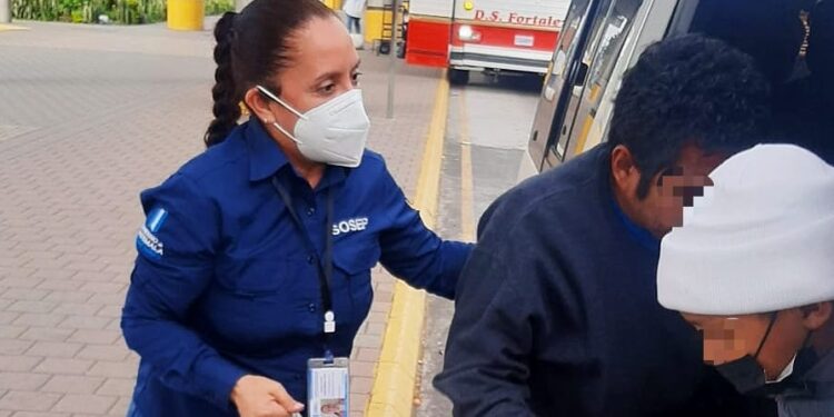 Gobierno garantiza asistencia a migrantes retornados