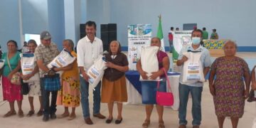 MAGA entrega semilla fortificada de maíz a 24 mil agricultores en Petén
