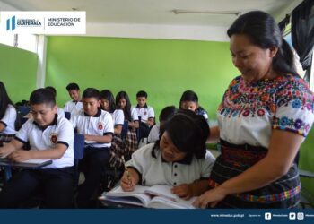 Reiteran llamado a padres de familia para inscripciones del ciclo escolar 2023