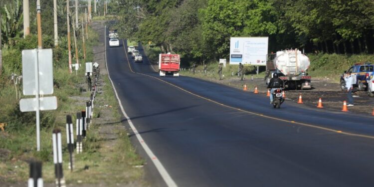 Rehabilitación de carretera.