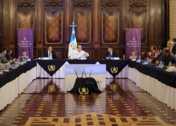 Tercera gira presidencial con alcaldes de Jalapa