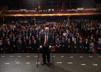 Concluyen giras presidenciales de 2022 con llamado a la unidad