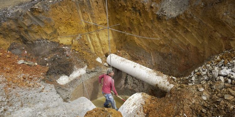 Avanza proyecto de saneamiento ambiental en Cobán