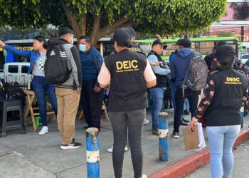 Fortalecen operativos de control y seguridad en centro de emisión de pasaportes