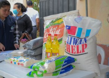 Efectúan entrega de alimentos en Cubulco, Baja Verapaz