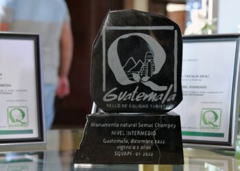Entregan distintivos de calidad y sostenibilidad turística