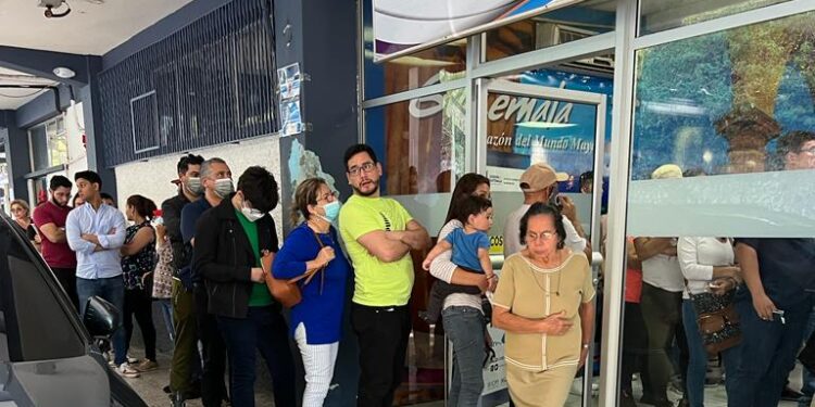 Reportan aumento de flujo migratorio en puesto fronterizo Valle Nuevo