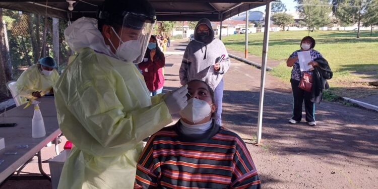 Personal militar reanuda jornadas de hisopados y vacunación contra COVID-19