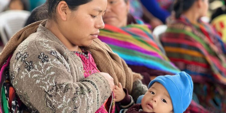 Mujeres de Simajhuleu en San Juan Comalapa formarán parte del programa Mejores Familias. /Foto: Mides