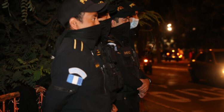 Más de 400 personas capturadas en operativos de seguridad. /Foto: PNC