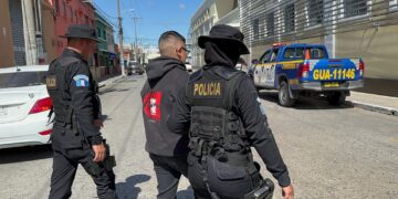 Al menos 70 personas han sido capturadas durante las últimas 24 horas. /Foto: PNC