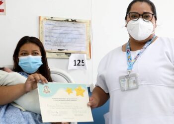 Leo Fabián, el primer bebé nacido en el IGSS este año