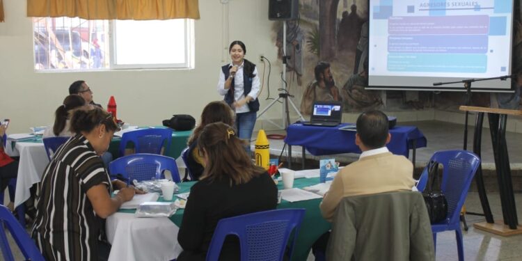 Educación refuerza capacidades para prevenir delitos contra la niñez y adolescencia
