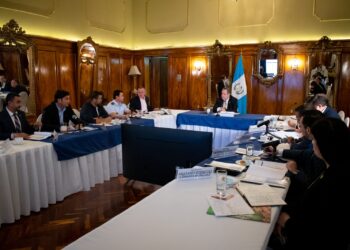 Presentan avances del plan de modernización de aduanas con El Salvador y Honduras