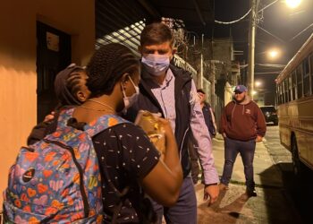 Expulsan a 95 extranjeros por ingreso irregular al país