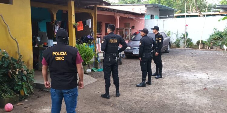 Ejecutan allanamientos en seguimiento a casos de pornografía infantil