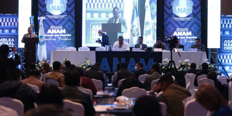 Presentan plan estratégico por elecciones 2023 a municipalidades