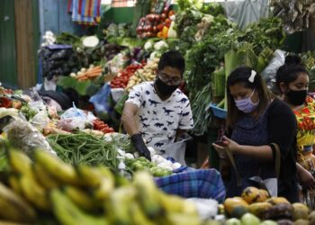 Crean estrategias para la actualización del Índice de Precios al Consumidor. /Foto: Archivo DCA