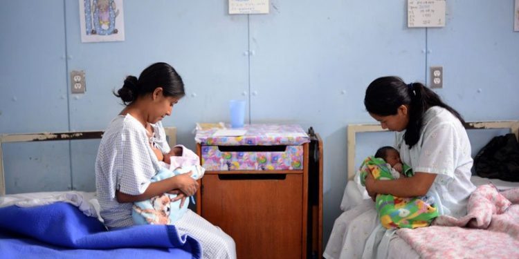 Hospital de Jalapa abre clínica de tamizaje neonatal