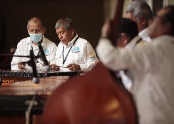 Acto cultural previo a la presentación del Tercer Informe de Gobierno. /Foto: SCSP