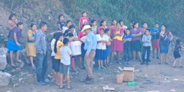 Purificadores artesanales de agua favorecen la prevención de enfermedades en Jocotán