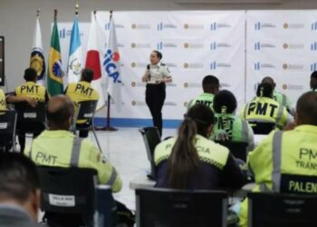 Capacitan a policías de tránsito de tres comunidades