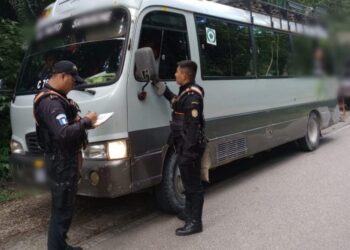 Más de 4 mil 600 multas por incumplir reglamento de tránsito