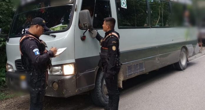 Más de 4 mil 600 multas por incumplir reglamento de tránsito