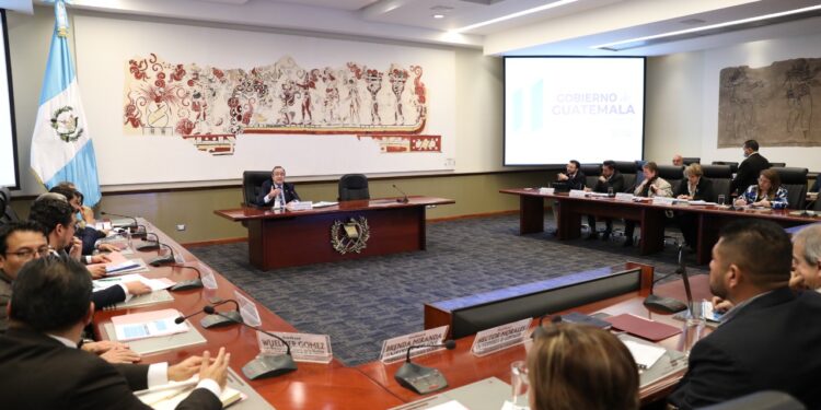 Planifican reformulación de plan de prevención de la violencia