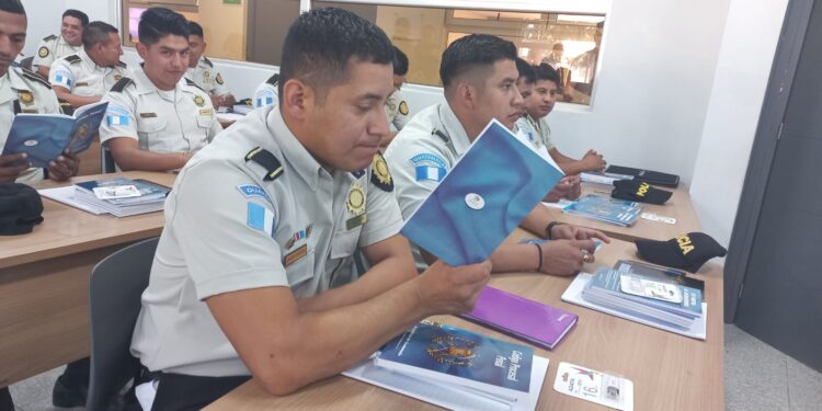 Se inicia curso avanzado de investigación criminal contra trata de personas
