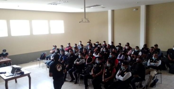 Más de 800 investigadores policiales se han capacitado en combate de ciberdelitos