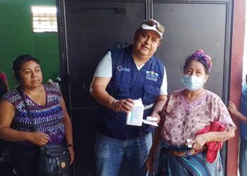 Desarrollan jornada médica en Retalhuleu. /Foto: Sosep