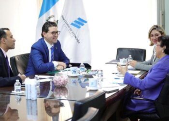 Sostienen encuentro con embajador de Arabia Saudita en Guatemala