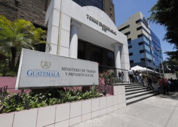 Instan a patronos a entregar informe del empleador y nómina de trabajadores
