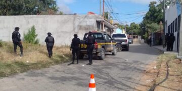 Ejecutan allanamientos para detener a sindicado de amenazar a elementos de PNC