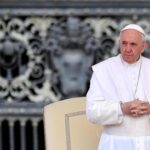 El Papa reflexiona sobre cultura del servicio