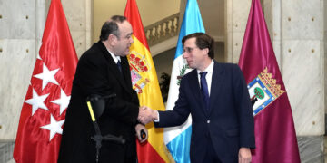 Mandatario se reunió con el alcalde de Madrid. /Foto: Cortesía