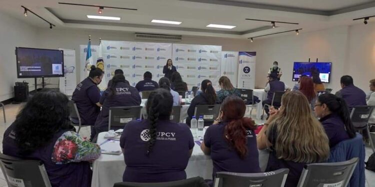 Docentes fortalecen capacidades en temas de educación vial