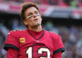 Tom Brady le dice adiós “para siempre” a la NFL