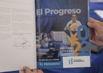 Primera gira presidencial 2023: Desarrollan reunión de trabajo con alcaldes de El Progreso
