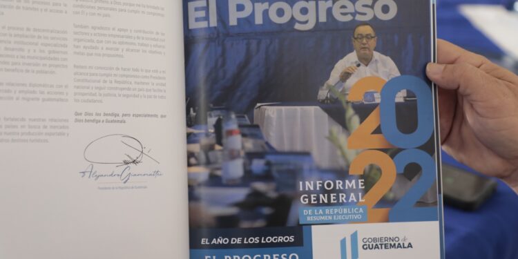 Primera gira presidencial 2023: Desarrollan reunión de trabajo con alcaldes de El Progreso
