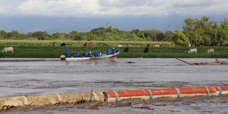 Acciones priorizan el cuidado de cuerpos de agua en Izabal. /Foto: MARN