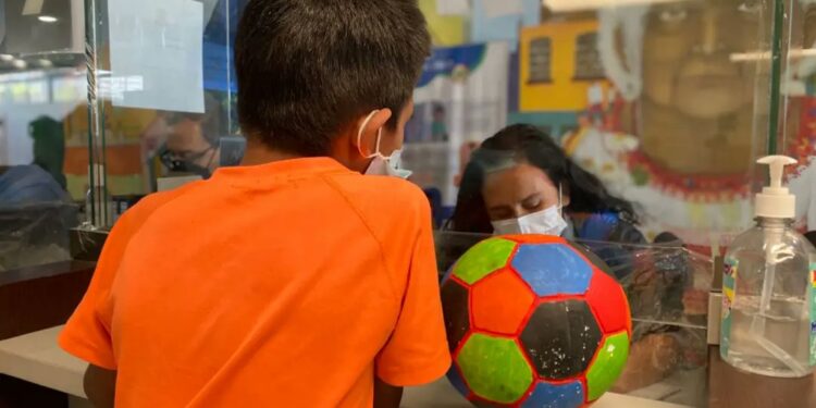 Brindan atención a menores migrantes no acompañados localizados en Ciudad de Juárez