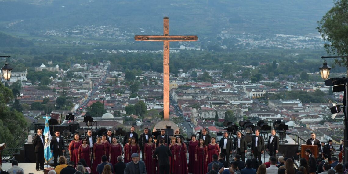 Cerro de la Cruz ya tiene imagen renovada - Agencia Guatemalteca de ...