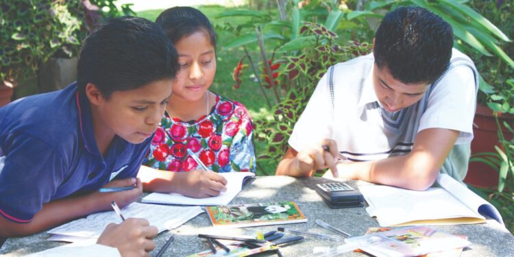 Mides comienza medición de corresponsabilidades por Beca Educación Media