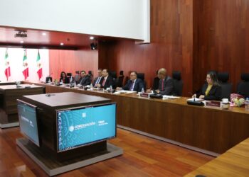 Fortalecen esfuerzos conjuntos para facilitar trámites migratorios