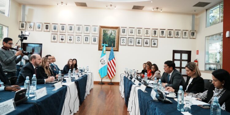 Guatemala y Estados Unidos avanzan con el acuerdo conjunto para la atracción de inversiones